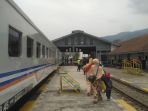 kereta-api_20180930_182438.jpg