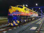kereta-australia.jpg