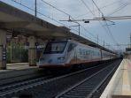 kereta-freece.jpg