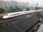 kereta-peluru-china.jpg