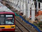 kereta-rel-listrik_20170412_130413.jpg