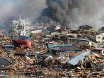kerusakan-akibat-gempa-dan-tsunami-di-jepang.jpg