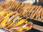 khanom-buang-satu-makanan-kaki-lima-di-thailand.jpg