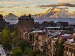 kota-yerevan-armenia.jpg