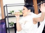 krisdayanti_20161024_104242.jpg