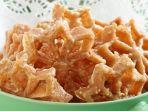 kue-kembang-goyang-khas-betawi.jpg