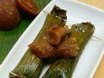 kue-lompong-sagu.jpg
