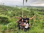 lembah-bukit-surga-gumung.jpg