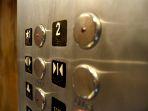 lift-yang-rusak-membuat-sekelompok-turis-terperangkap-di-gua-bawah-tanah.jpg