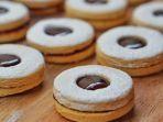 linzer-cookies.jpg
