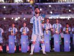 lionel-messi-di-stadion.jpg