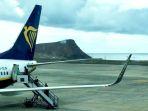 logo-pesawat-ryanair.jpg