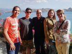 maia-estianty-dan-irwan-mussry-liburan-ke-labuan-bajo-bersama-keluarga.jpg