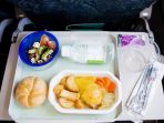 makanan-pesawat_20170827_190928.jpg