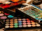 make-up.jpg