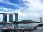 marina-bay-yang-biasanya-ramai-dipadati-turis-terlihat-sepi.jpg
