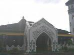 masjid-al-wustho.jpg