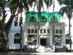masjid-cut-meutia-untuk-wisata-religi-selama-ramadan.jpg