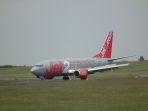 maskapai-jet2.jpg