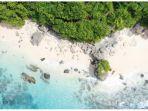melastibeachofficial-pantai-tersembunyi.jpg