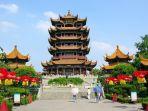 menara-bangau-kuning-di-wuhan.jpg