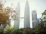 menara-petronas-dari-jauh.jpg