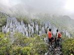 mendaki-pinnacles-mulu-national-park-4.jpg