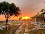 menikmati-sunset-di-taman-fathan-hambalang-bogor.jpg