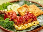 menu-ayam-goreng-di-waroeng-kaligarong.jpg