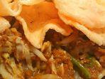 menu-lotek-di-warung-lotek-mahmud.jpg