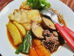 menu-selat-bistik-di-warung-selat-mbak-lies.jpg