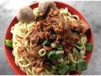 mie-ayam-meleduk.jpg