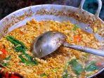 mie-dogdog.jpg