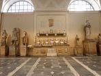 museo-chiaramonti-bagian-dari-museum-vatikan-yang-menyimpan-hampir-1000-patung-romawi-kuno.jpg