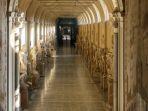 museo-chiaramonti-bagian-dari-museum-vatikan-yang-menyimpan-hampir-1000-patung-romawi.jpg