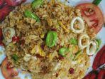 nasi-goreng-bakar-seafood-pak-de.jpg