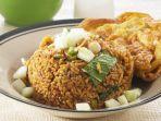 nasi-goreng-dengan-telur-dadar.jpg