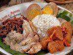 nasi-gudeg-rm-adem-ayem-solo.jpg