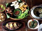 nasi-liwet-khas-sunda-saat-liburan-di-garut.jpg