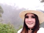 nella-kharisma_20170911_125227.jpg