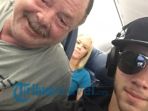 nick-jonas-dalam-penerbangan_20170902_180554.jpg
