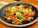 nyobain-kai-med-ma-muang-satu-kuliner-khas-thailand-yang-wajib-dicoba-saat-liburan-ke-sana.jpg