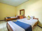 oyo-1970-hotel-priangan.jpg
