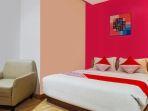 oyo-770-de-nearby-hotel-manado.jpg