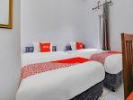 oyo-90086-pondok-tasyiq-guest-house-syariah.jpg