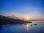 pantai-amed-karangasem-satu-pantai-terbaik-di-bali-liburan-akhir-tahun-2022.jpg