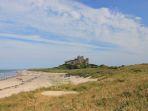 pantai-bamburgh-di-inggris.jpg