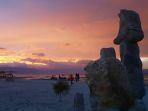 pantai-batu-hoda-di-samosir.jpg