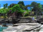 pantai-batu-lapis-satu-pantai-tersembunyi-di-provinsi-lampung_20181023_095558.jpg