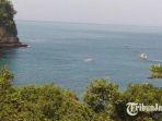 pantai-coro-senin-2942019.jpg
